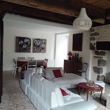 Gite Et Chambre D'Hotes Les Authentiques Saint-Estephe  Exterior photo